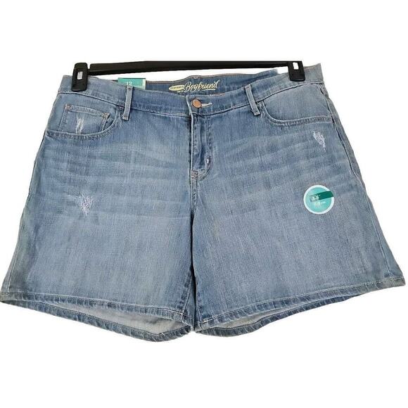 Old Navy ~Woman Size 12~ Light Blue Denim Boyfriend Shorts NWT. - Picture 1 of 9